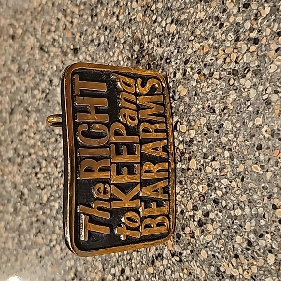 AMAZING VINTAGE BTS 1978 BRLT BUCKLE..THE RIGHT TO KEEP AND BEAR ARMS - Picture 2 of 5